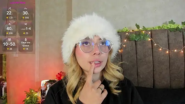 LanaMills  online show from 03-13-26, 05:36