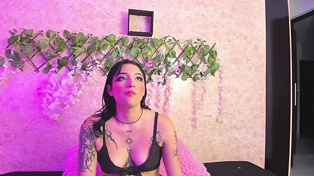 ImEmily444 online show from 10-23-25, 02:00