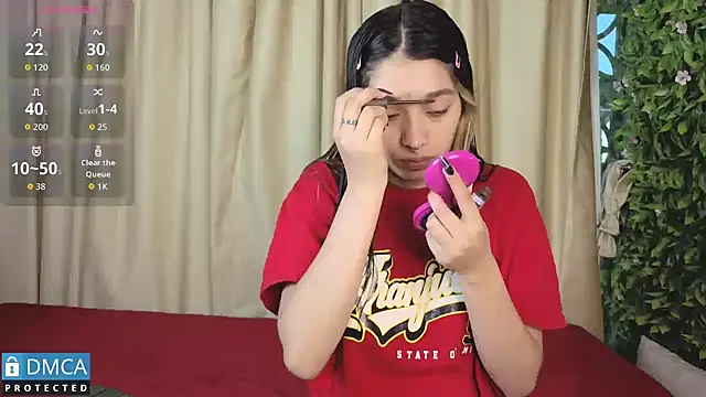 Snapshot of stepha__ chatting on 10-15-25, 11:21 stepha online show from 10-15-25, 11:21