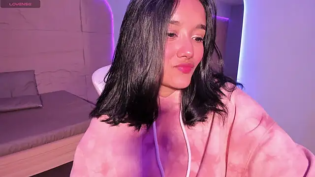 HannahMontgomery online show from 01-17-26, 05:56