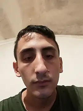 Snapshot of TolgaAkyol_20 chatting on 10-18-25, 01:30 TolgaAkyol 20 online show from 10-18-25, 01:30