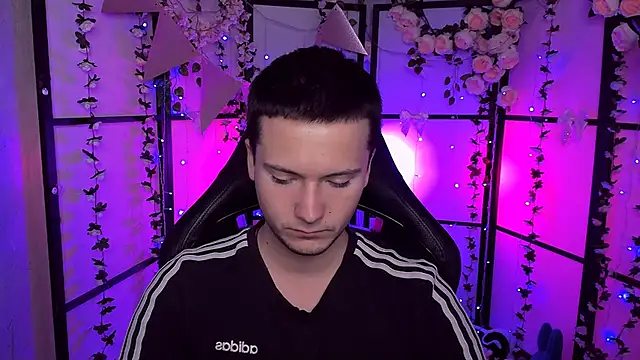 ZackNeal online show from 10-10-25, 07:07