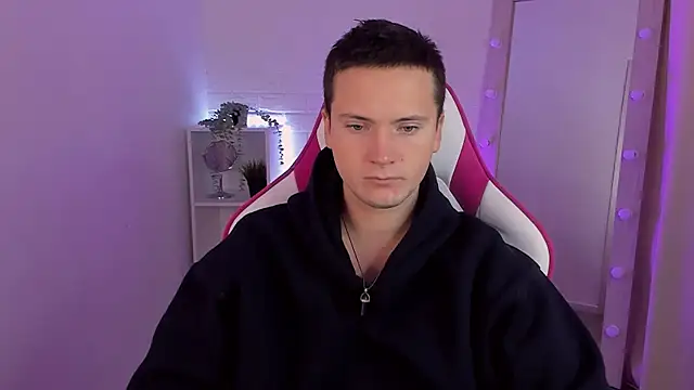 ZackNeal online show from 10-13-25, 05:18