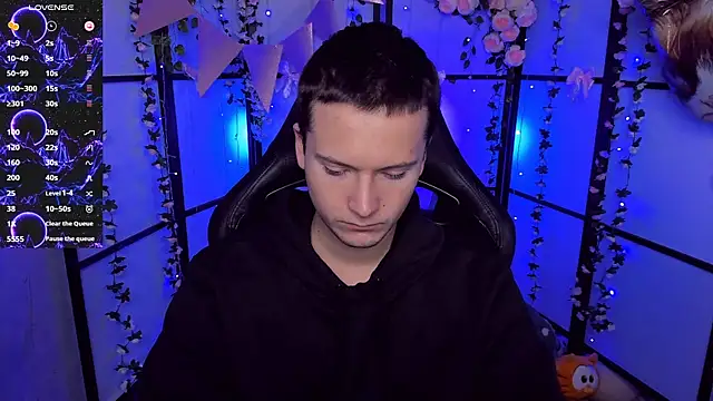 ZackNeal online show from 10-15-25, 06:02