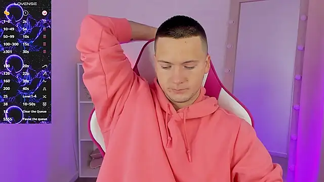 ZackNeal online show from 10-21-25, 05:41