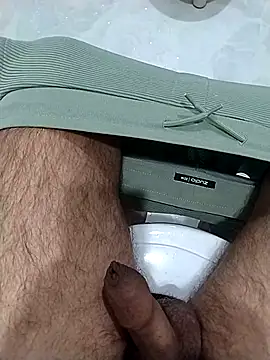 Snapshot of Desiandaj chatting on 12-04-25, 01:48 Desiandaj online show from 12-04-25, 01:48