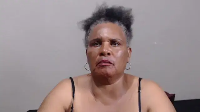 GrandBustyMelon online show from 04-23-26, 12:40