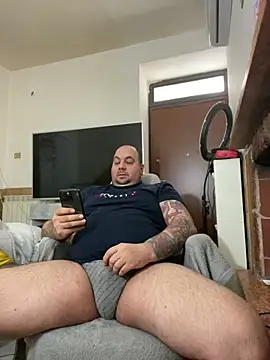 Roma84000 online show from 04-17-26, 03:37