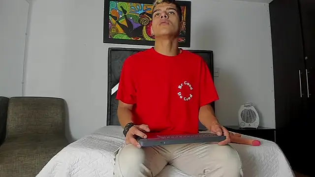 wyatt 3 online show from 10-18-25, 12:06