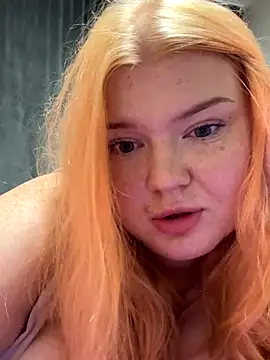 Snapshot of _Adele_Moor_ chatting on 10-07-25, 06:05 Adele Moor online show from 10-07-25, 06:05