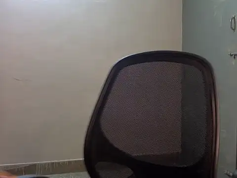 Hot-Honey20 online show from 11-12-25, 07:53