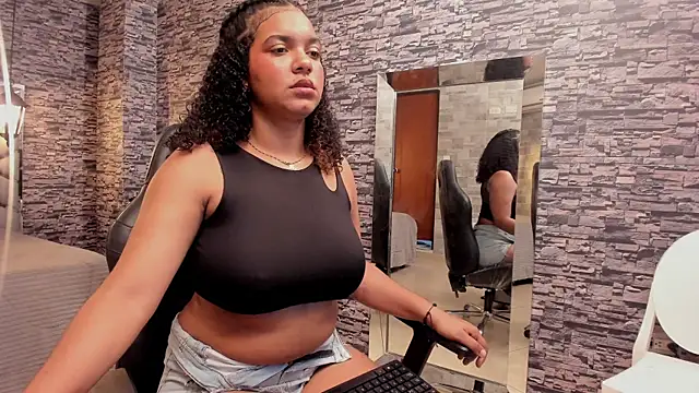 BellyBigBoobs online show from 09-23-25, 02:20