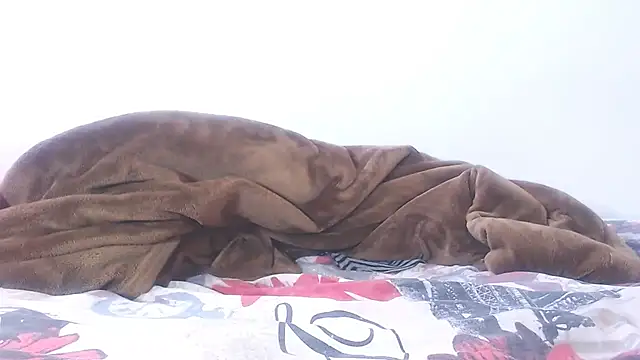 TALLHORNYBEAR online show from 09-17-25, 08:49