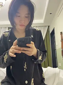 Y2Luvk online show from 02-20-26, 09:59