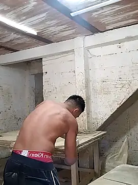 Snapshot of hoteder chatting on 09-23-25, 01:36 hoteder online show from 09-23-25, 01:36