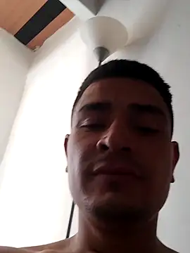 Snapshot of hoteder chatting on 10-26-25, 03:07 hoteder online show from 10-26-25, 03:07