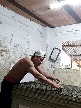 Snapshot of hoteder chatting on 10-29-25, 01:35 hoteder online show from 10-29-25, 01:35