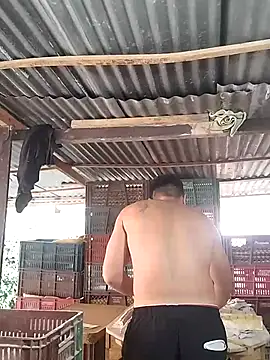 Snapshot of hoteder chatting on 12-16-25, 02:00 hoteder online show from 12-16-25, 02:00