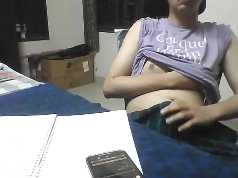 Snapshot of daddytemptation chatting on 11-10-25, 01:10 daddytemptation online show from 11-10-25, 01:10