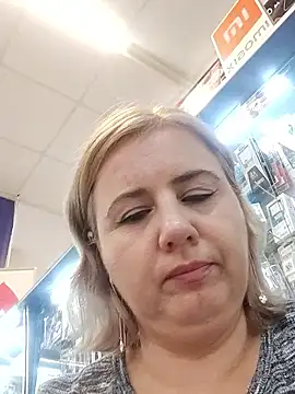 Snapshot of LustyyX chatting on 09-20-25, 11:11 LustyyX online show from 09-20-25, 11:11