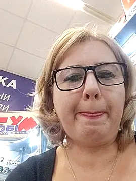 Snapshot of LustyyX chatting on 09-27-25, 09:03 LustyyX online show from 09-27-25, 09:03