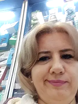 Snapshot of LustyyX chatting on 10-14-25, 06:25 LustyyX online show from 10-14-25, 06:25