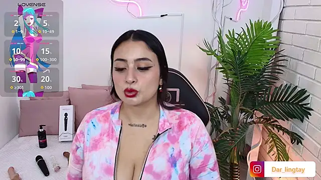 Darling tay online show from 09-21-25, 03:30