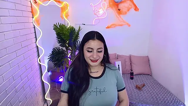 Darling tay online show from 10-11-25, 02:55