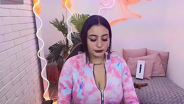 Darling tay online show from 10-20-25, 03:29