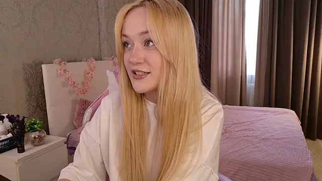 HeyMonkey  online show from 12-05-25, 12:36