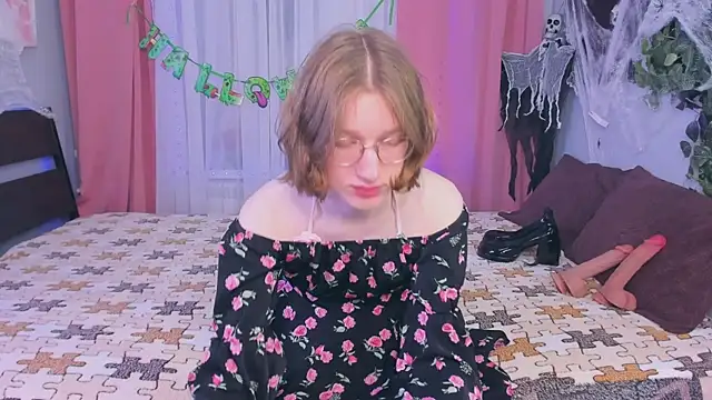 Masuzy online show from 10-26-25, 10:54