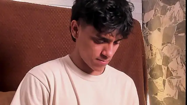 ZYZZ1312 online show from 02-03-26, 03:37