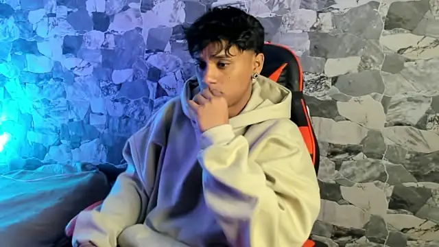 ZYZZ1312 online show from 04-30-26, 04:30