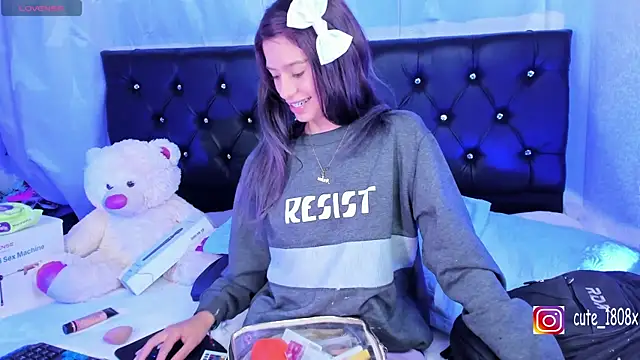 Sofiia cute  online show from 09-20-25, 10:44