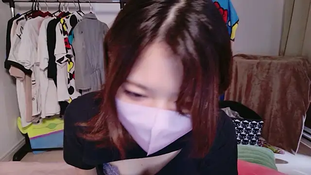 Snapshot of Azusa_DoMybest chatting on 04-24-26, 05:43 Azusa DoMybest online show from 04-24-26, 05:43
