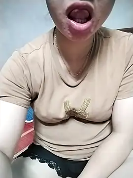 Mie rose online show from 09-14-25, 12:48