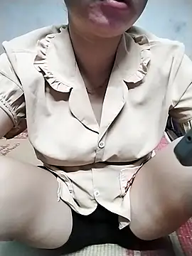 Mie rose online show from 09-27-25, 02:11