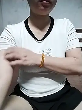 Mie rose online show from 04-22-26, 01:23