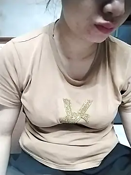 Mie rose online show from 04-27-26, 12:58