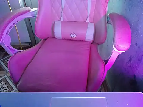 ahoa Tk online show from 12-15-25, 04:50