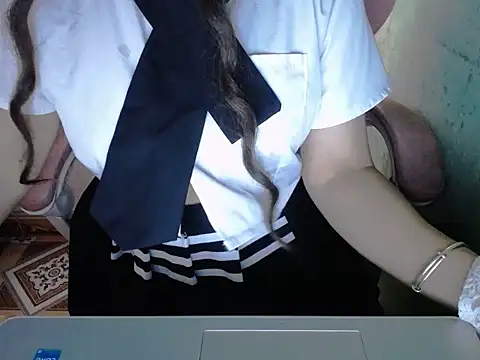 Snapshot of ahoa_Tk chatting on 06-01-26, 05:42 ahoa Tk online show from 06-01-26, 05:42