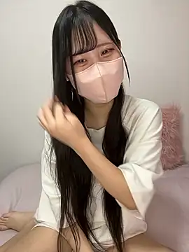 noa uxu online show from 09-10-25, 01:05