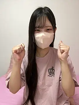 noa uxu online show from 09-29-25, 01:11