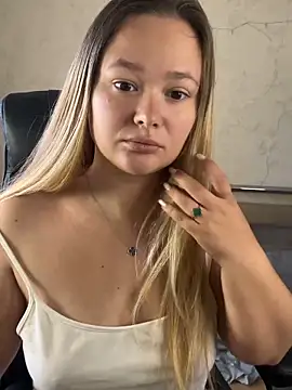 CaramelleSugar  online show from 09-24-25, 08:17