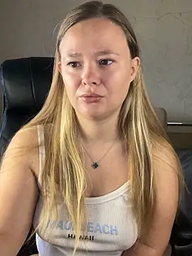 CaramelleSugar  online show from 09-30-25, 05:45