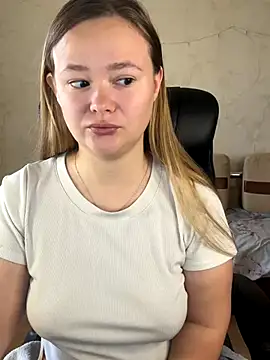 CaramelleSugar  online show from 10-15-25, 09:09