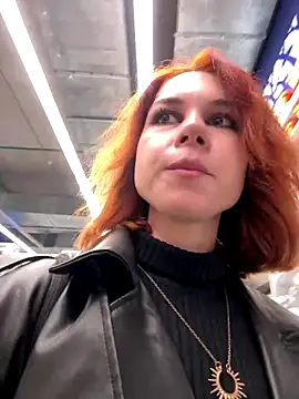 Snapshot of RosieSecret chatting on 09-18-25, 07:10 RosieSecret online show from 09-18-25, 07:10