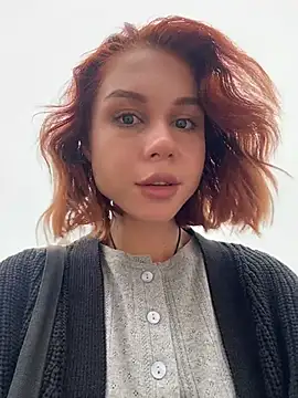 Snapshot of RosieSecret chatting on 09-26-25, 07:12 RosieSecret online show from 09-26-25, 07:12