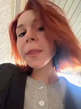 Snapshot of RosieSecret chatting on 10-18-25, 08:15 RosieSecret online show from 10-18-25, 08:15