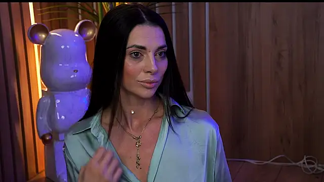 EllyLynn online show from 04-21-26, 06:34